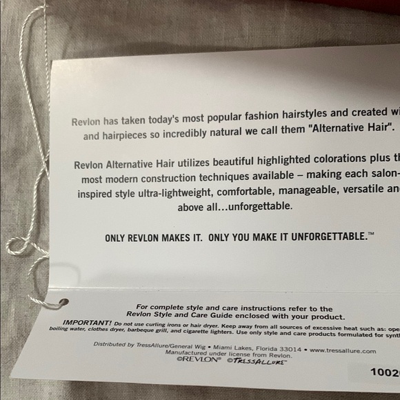 Revlon Brown Layered Hair with Sleek Face-Framing Layers - Picture 4 of 12